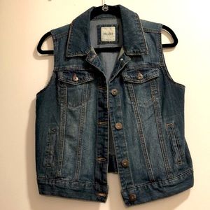 Mudd Jean Vest Size Large